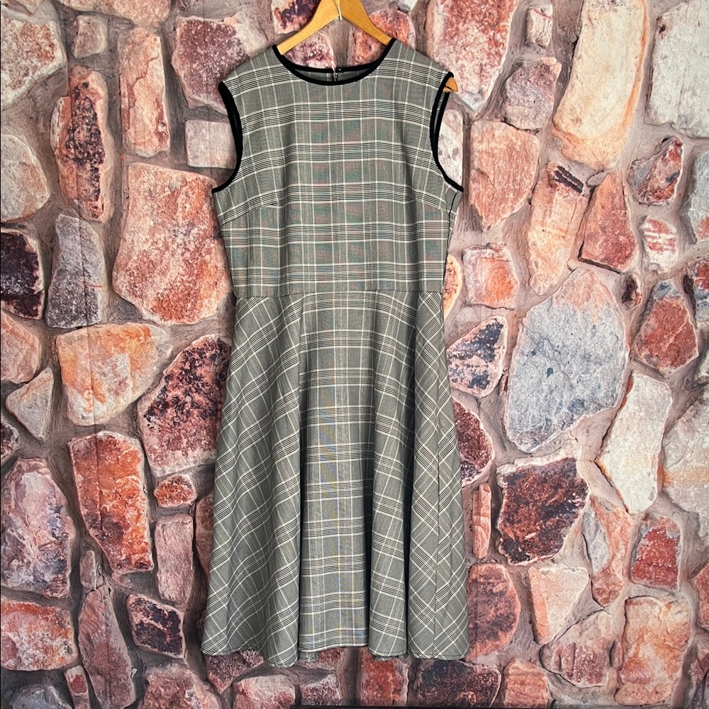 Danny & Nicole Midi Dress with pockets